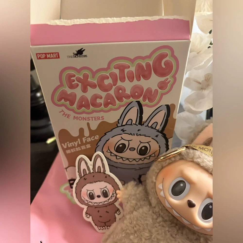 Authentic Labubu Exciting Macaron Toffee - Picture 7 of 10